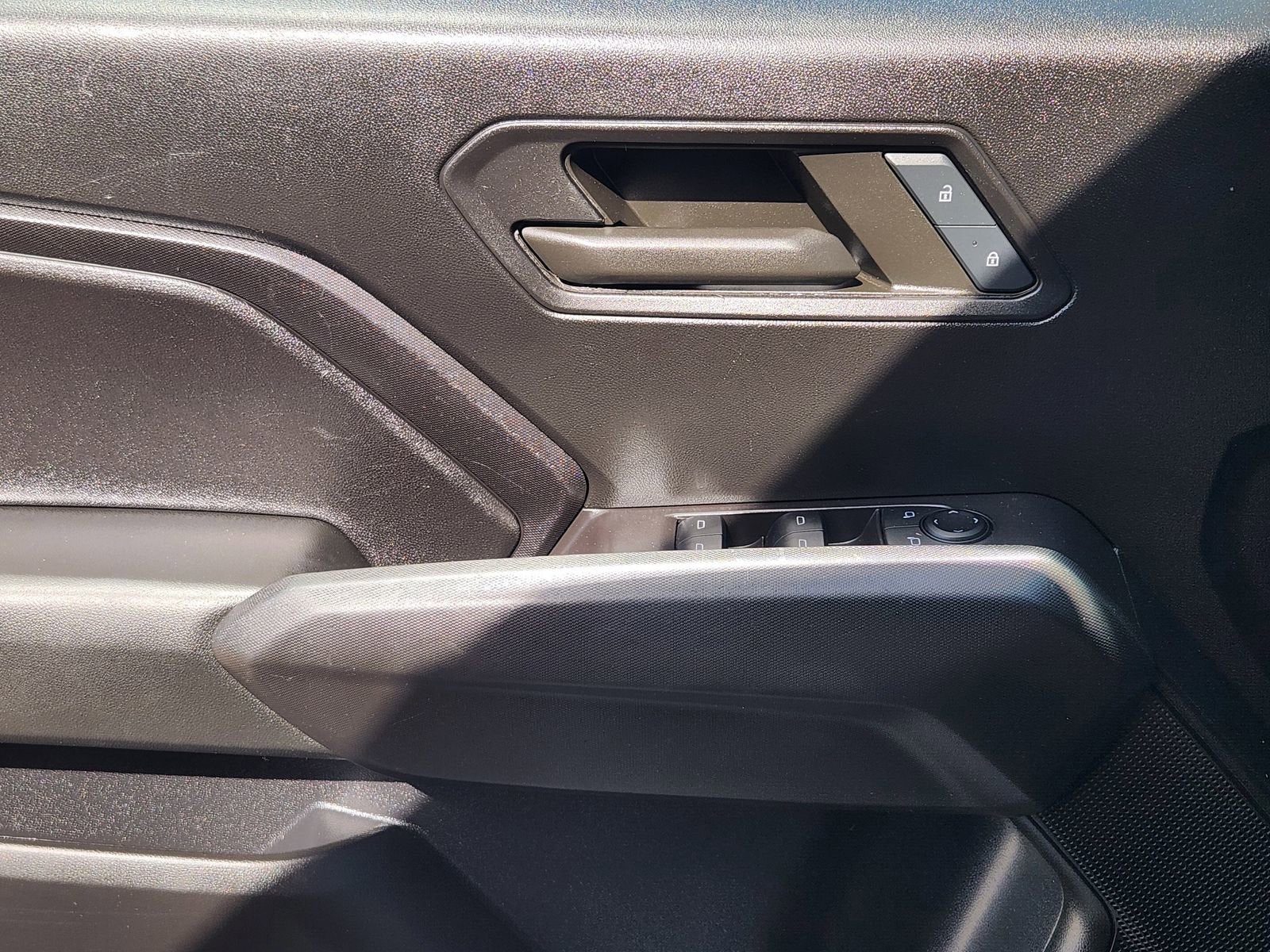 2024 Chevrolet Colorado WT