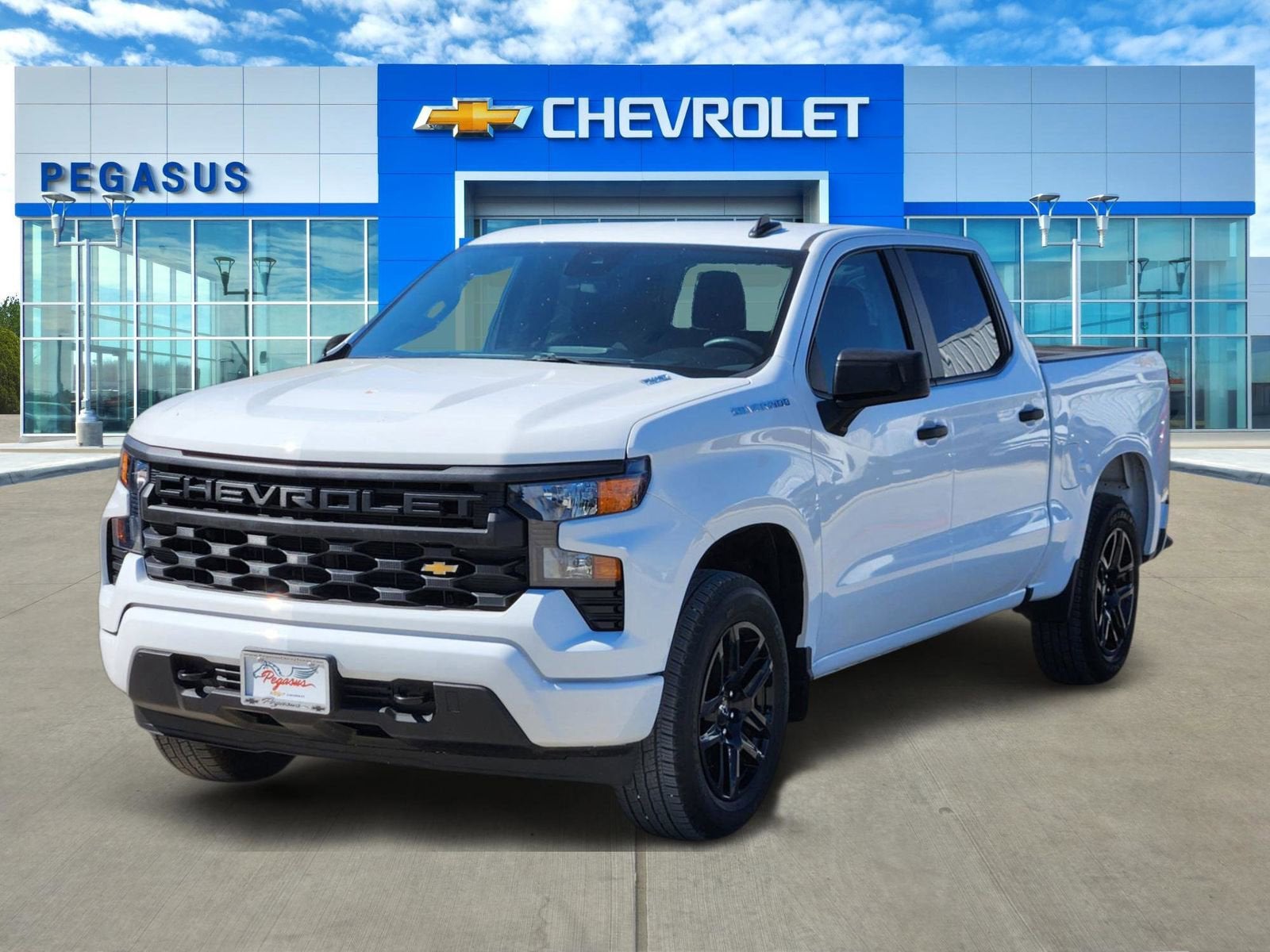 2025 Chevrolet Silverado 1500 Custom