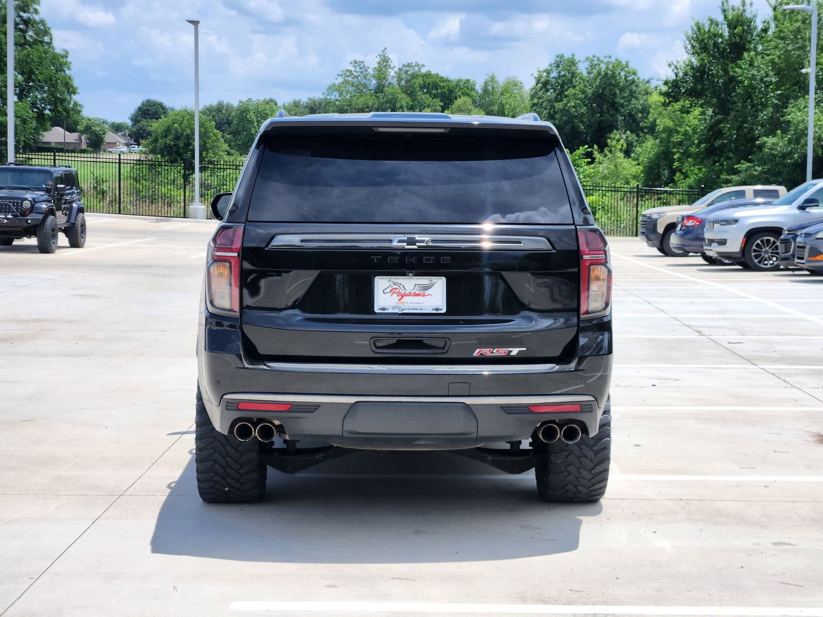 2022 Chevrolet Tahoe RST