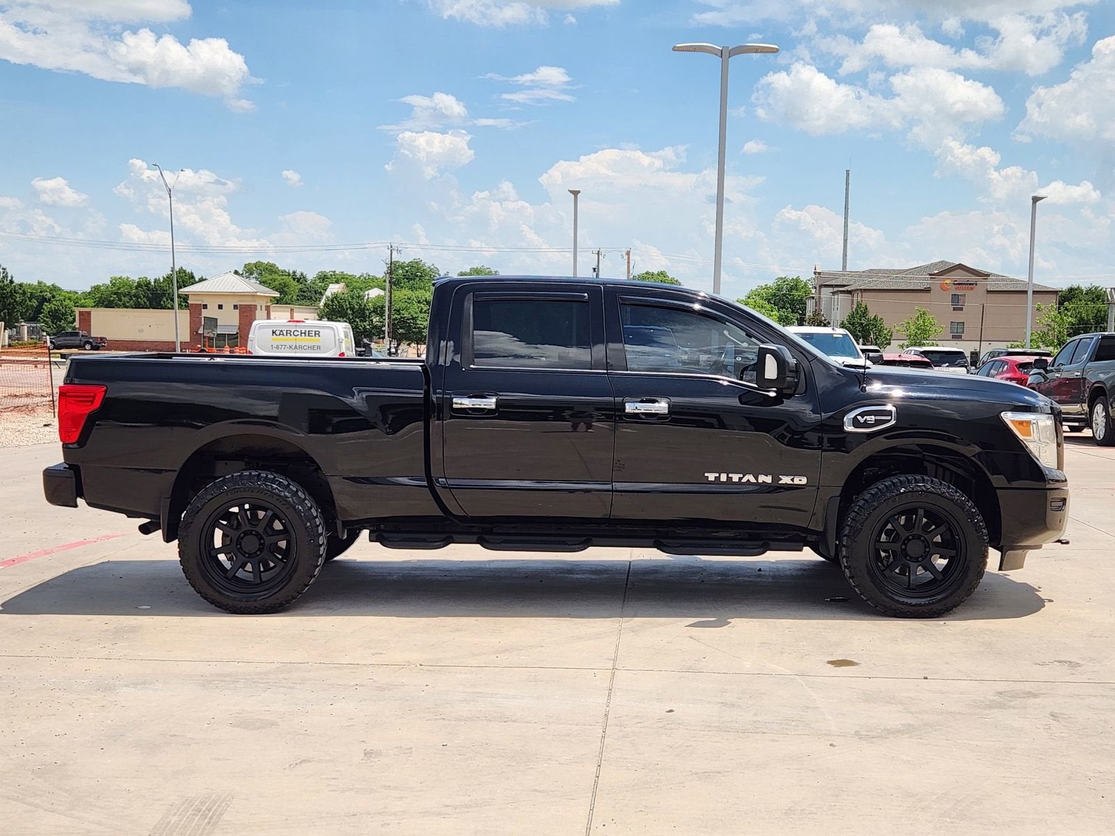 2021 Nissan TITAN XD Crew Cab SV 4x4