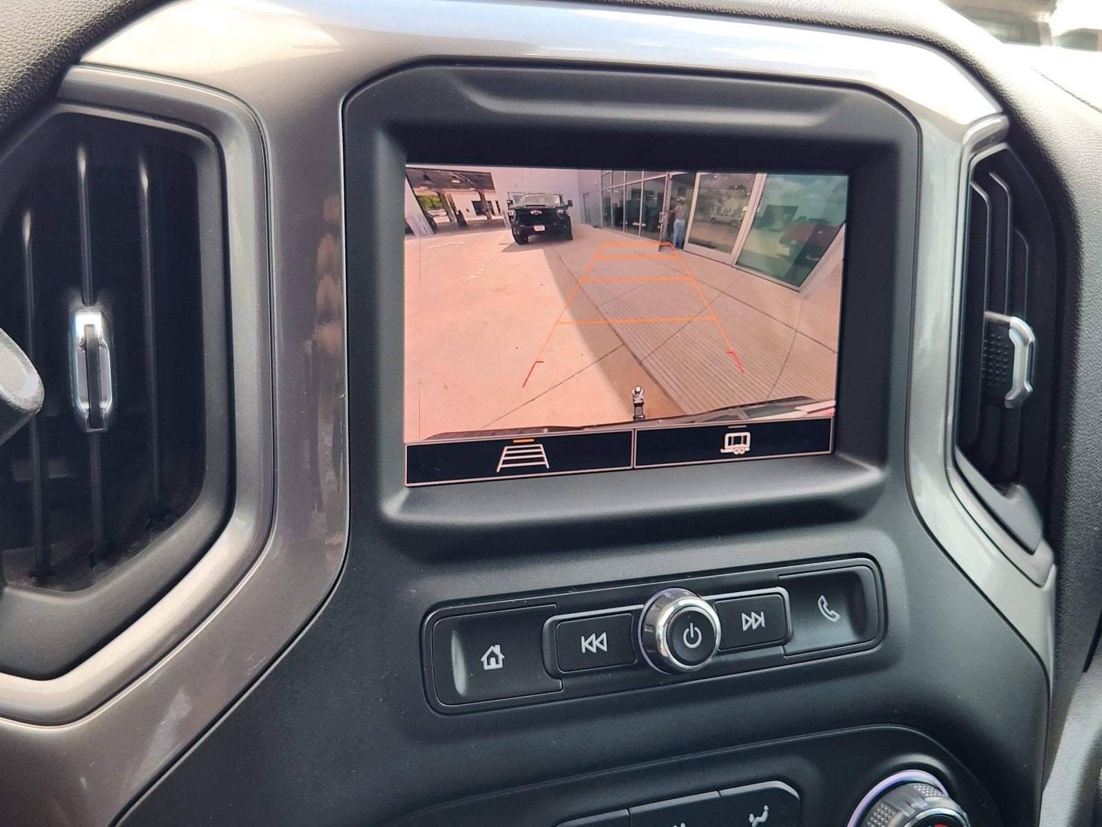 2022 Chevrolet Silverado 1500 Custom Trail Boss