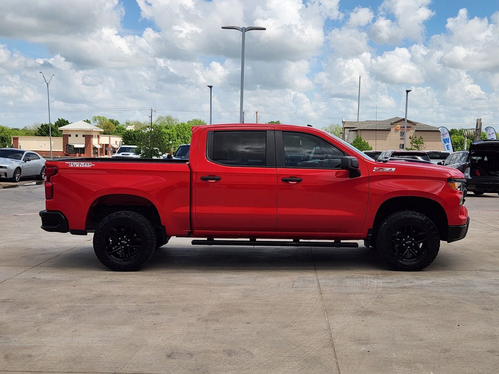 2022 Chevrolet Silverado 1500 Custom Trail Boss