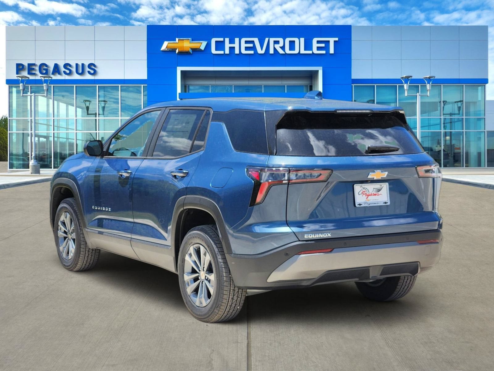 2027 Chevrolet Equinox LT