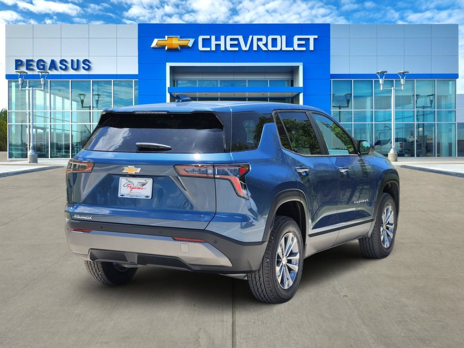 2027 Chevrolet Equinox LT