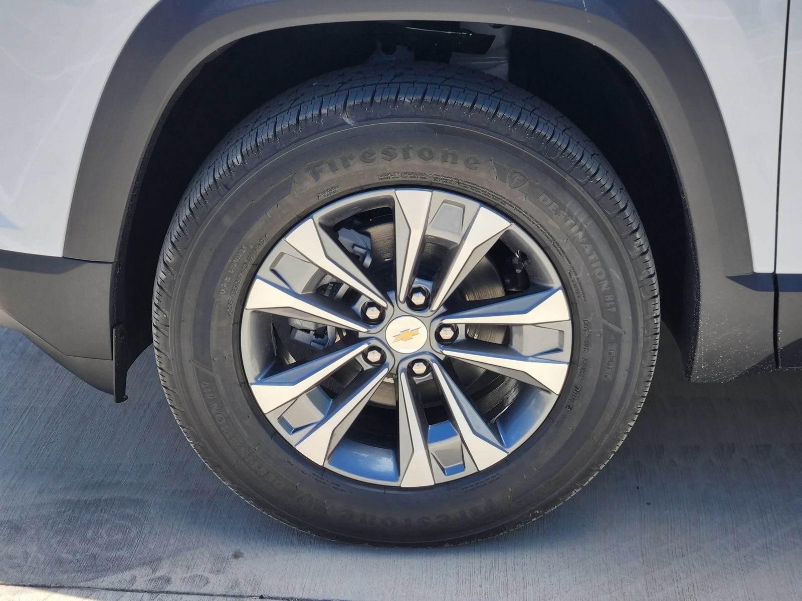 2027 Chevrolet Equinox FWD LT