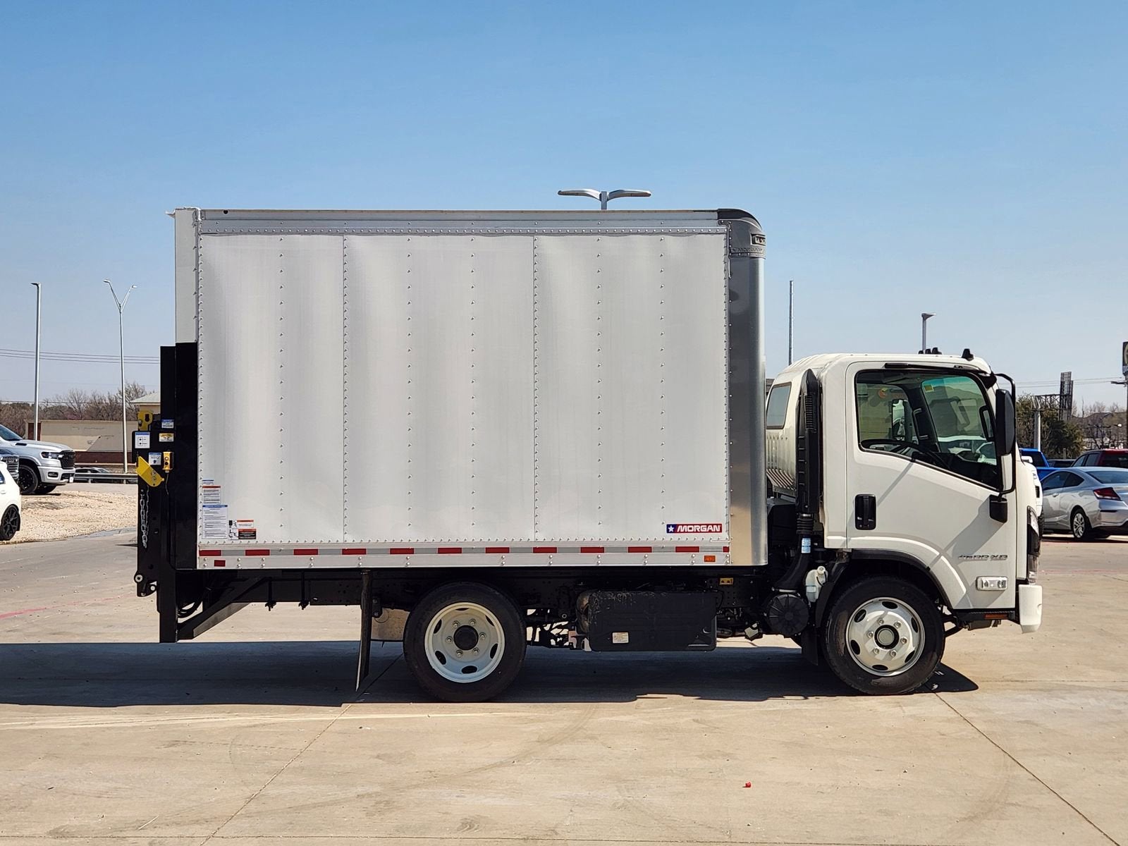 2025 Chevrolet Low Cab Forward 4500 XD Base