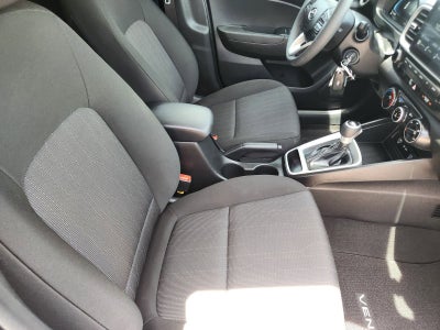 2025 Hyundai Venue SE
