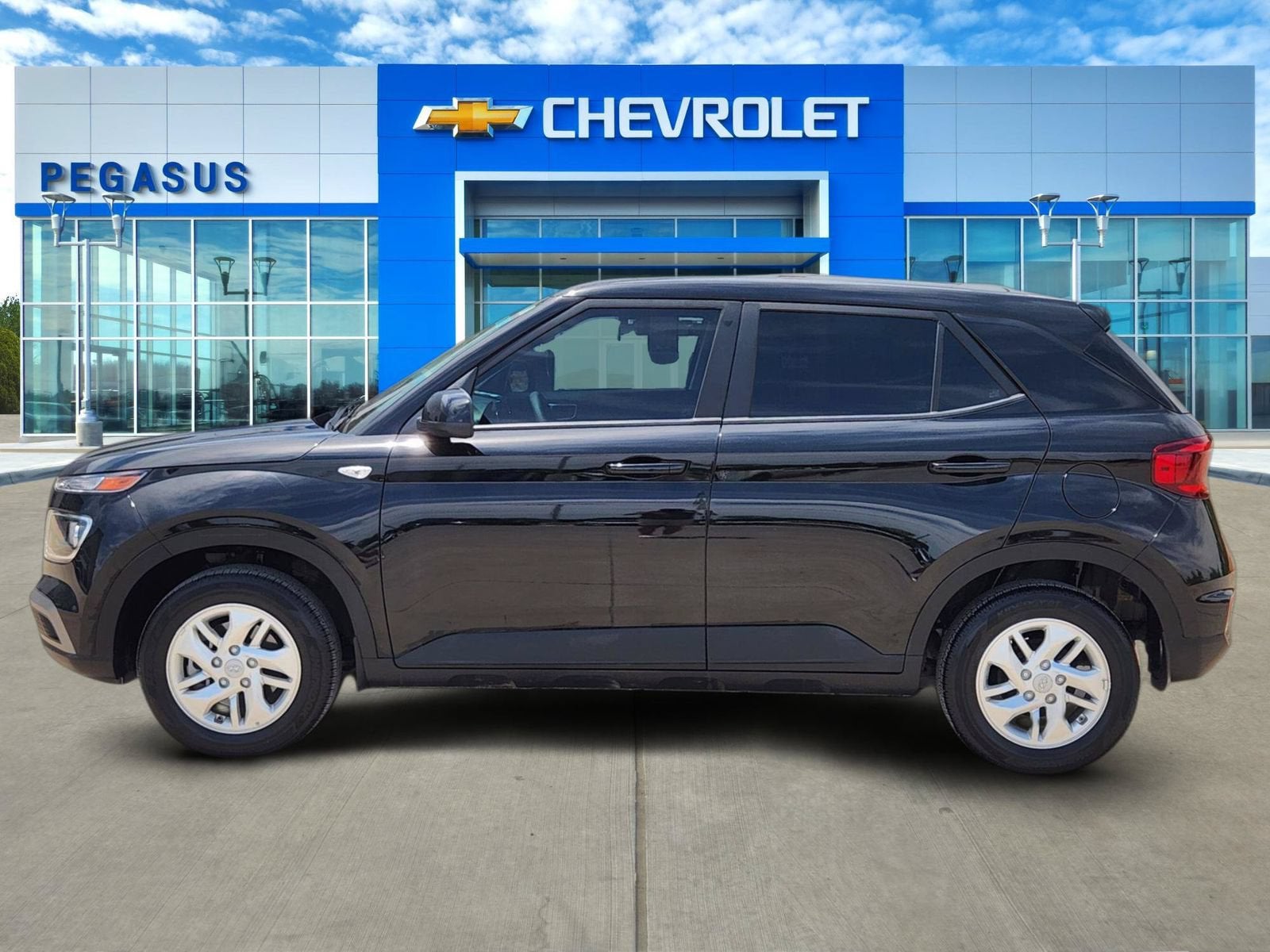 2025 Hyundai Venue SE