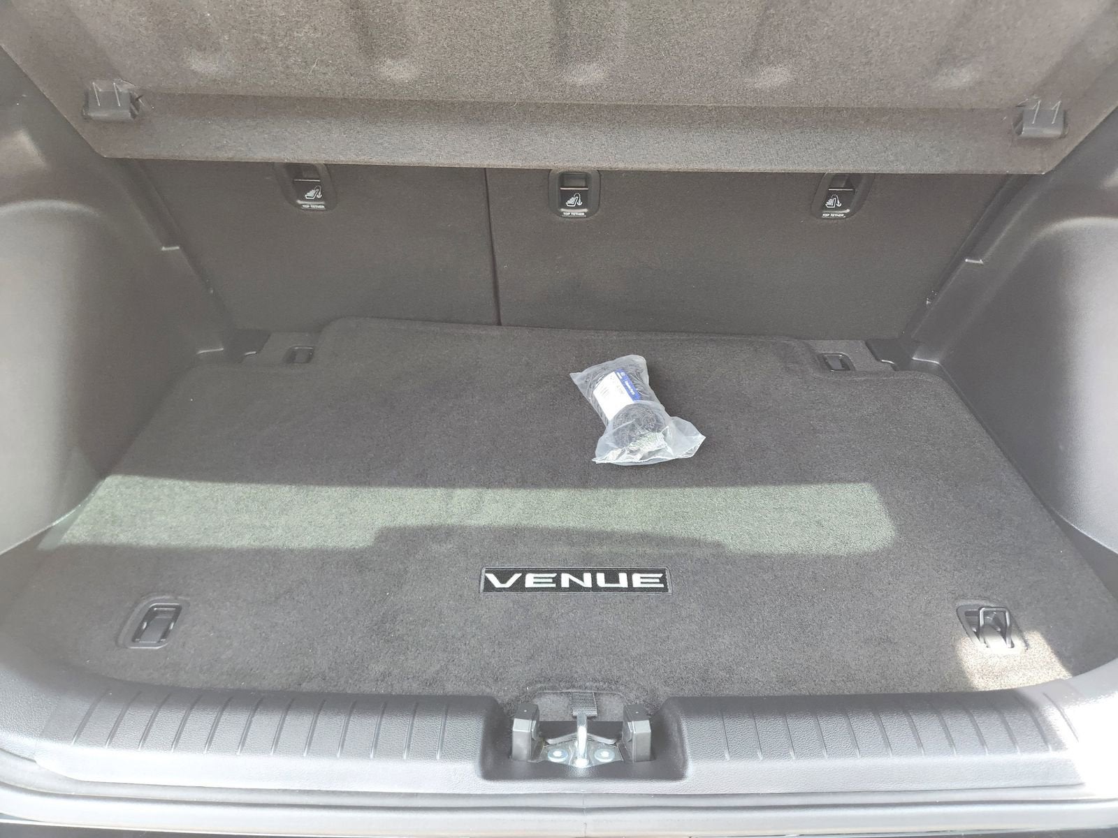 2025 Hyundai Venue SE