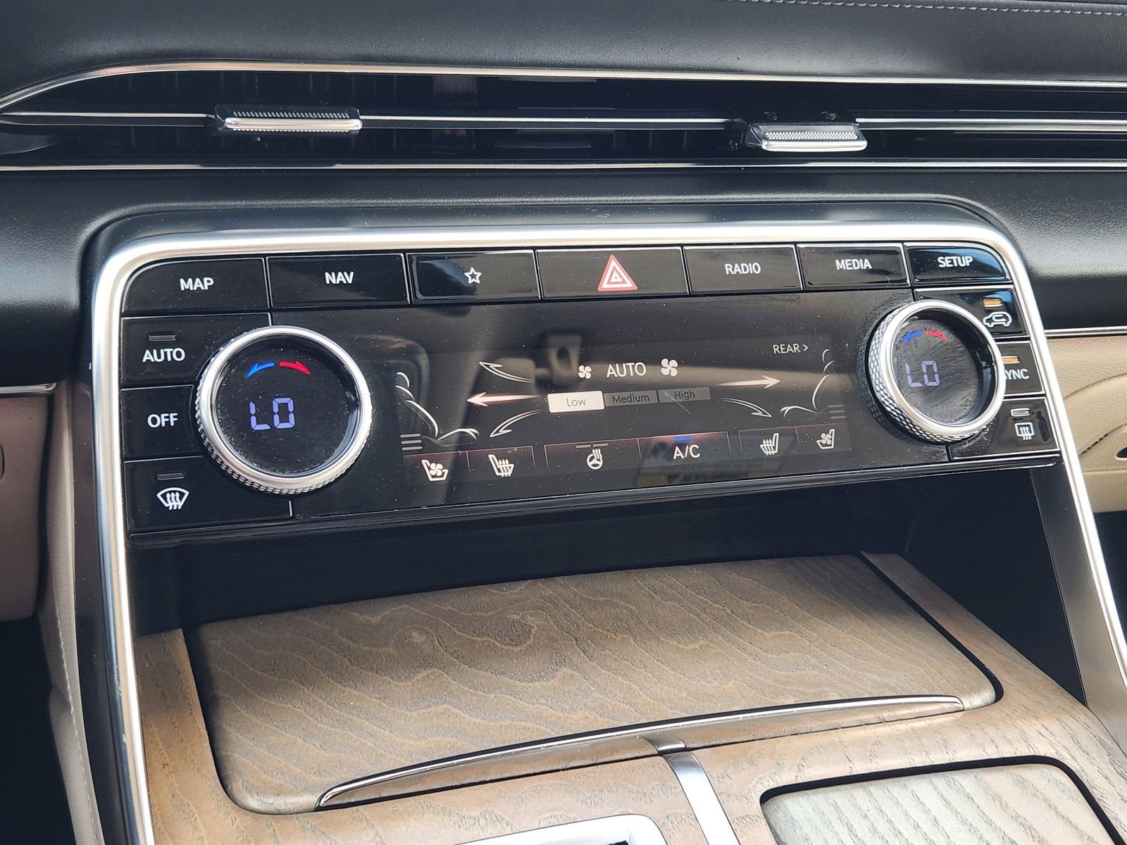 2022 Genesis GV80 2.5T RWD