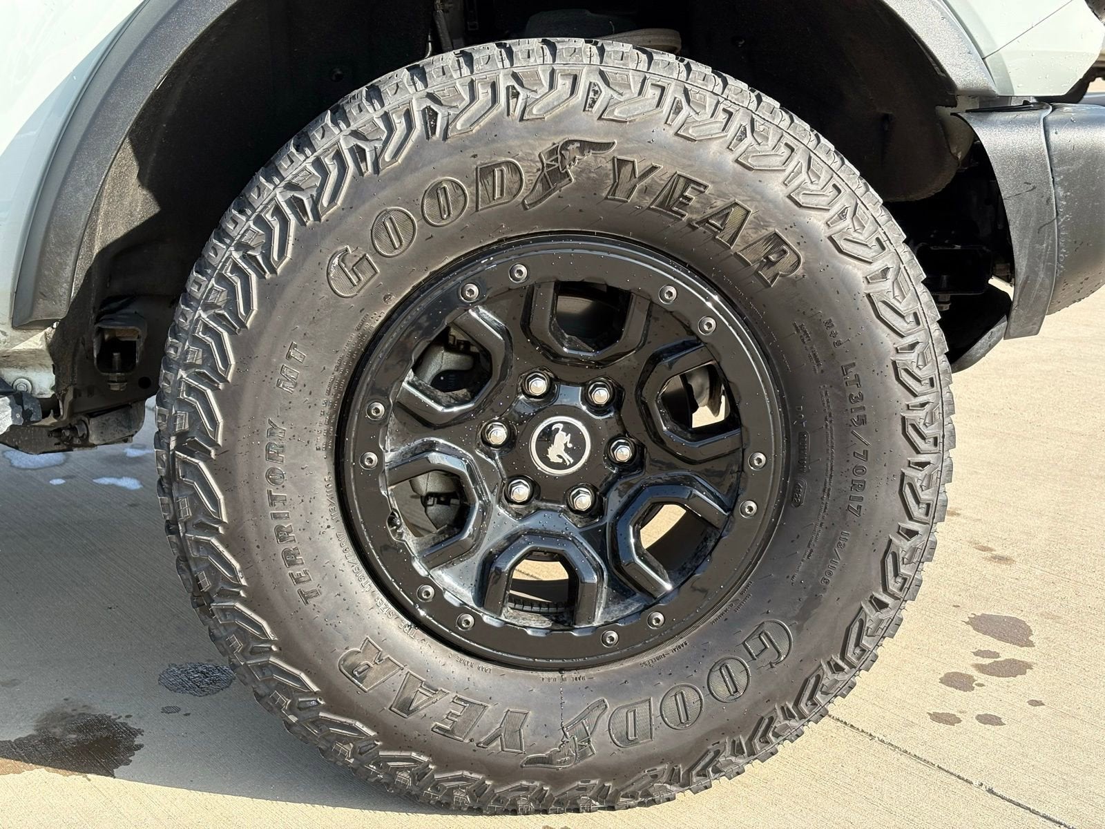 2023 Ford Bronco Base