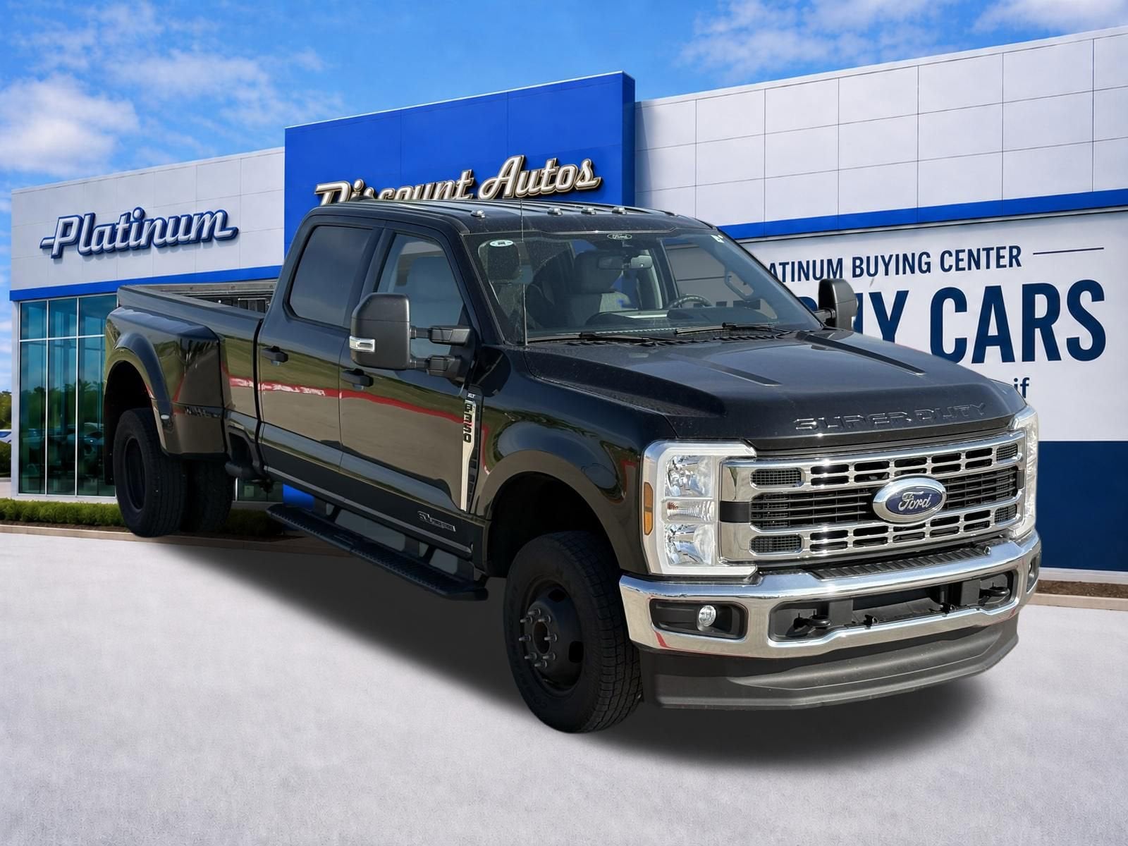 2025 Ford F-350 XLT