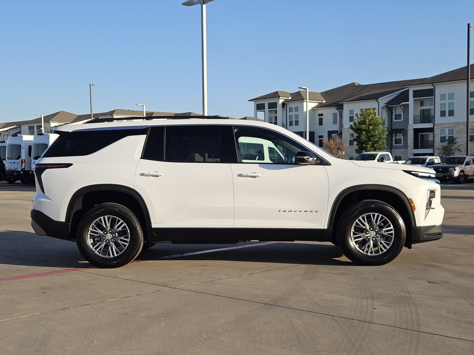 2027 Chevrolet Traverse LT