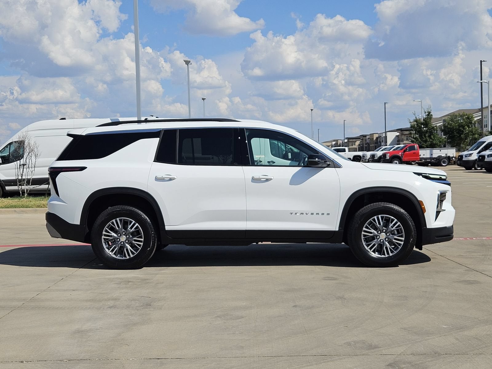 2027 Chevrolet Traverse LT