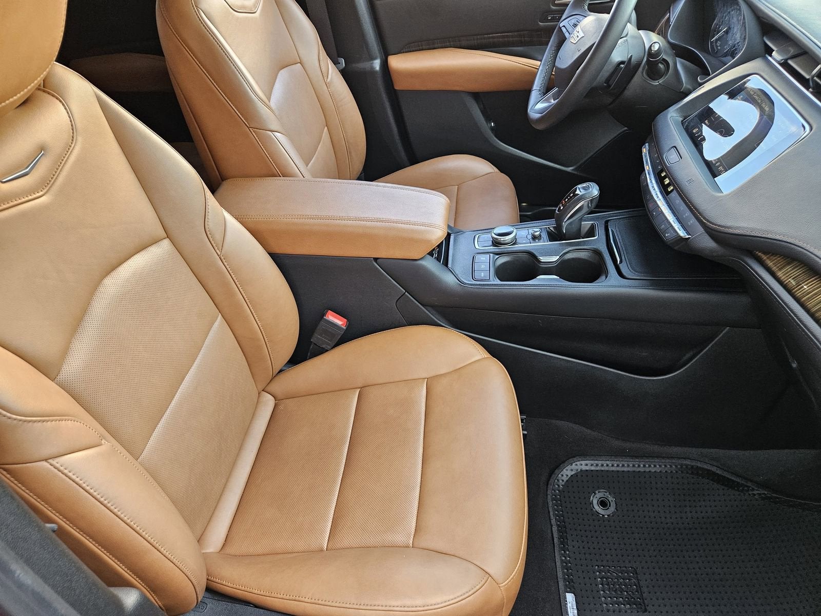 2019 Cadillac XT4 FWD Premium Luxury