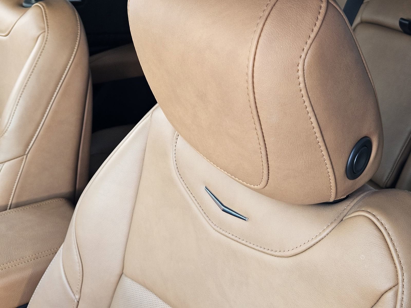2019 Cadillac XT4 FWD Premium Luxury