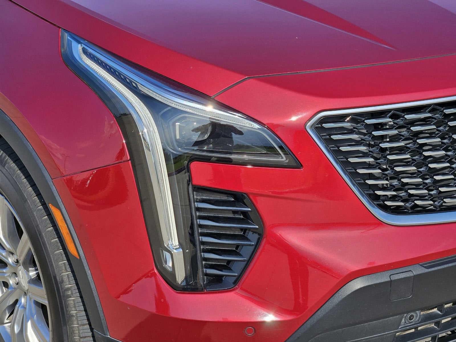 2019 Cadillac XT4 FWD Premium Luxury