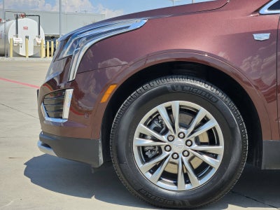 2022 Cadillac XT5 FWD Premium Luxury