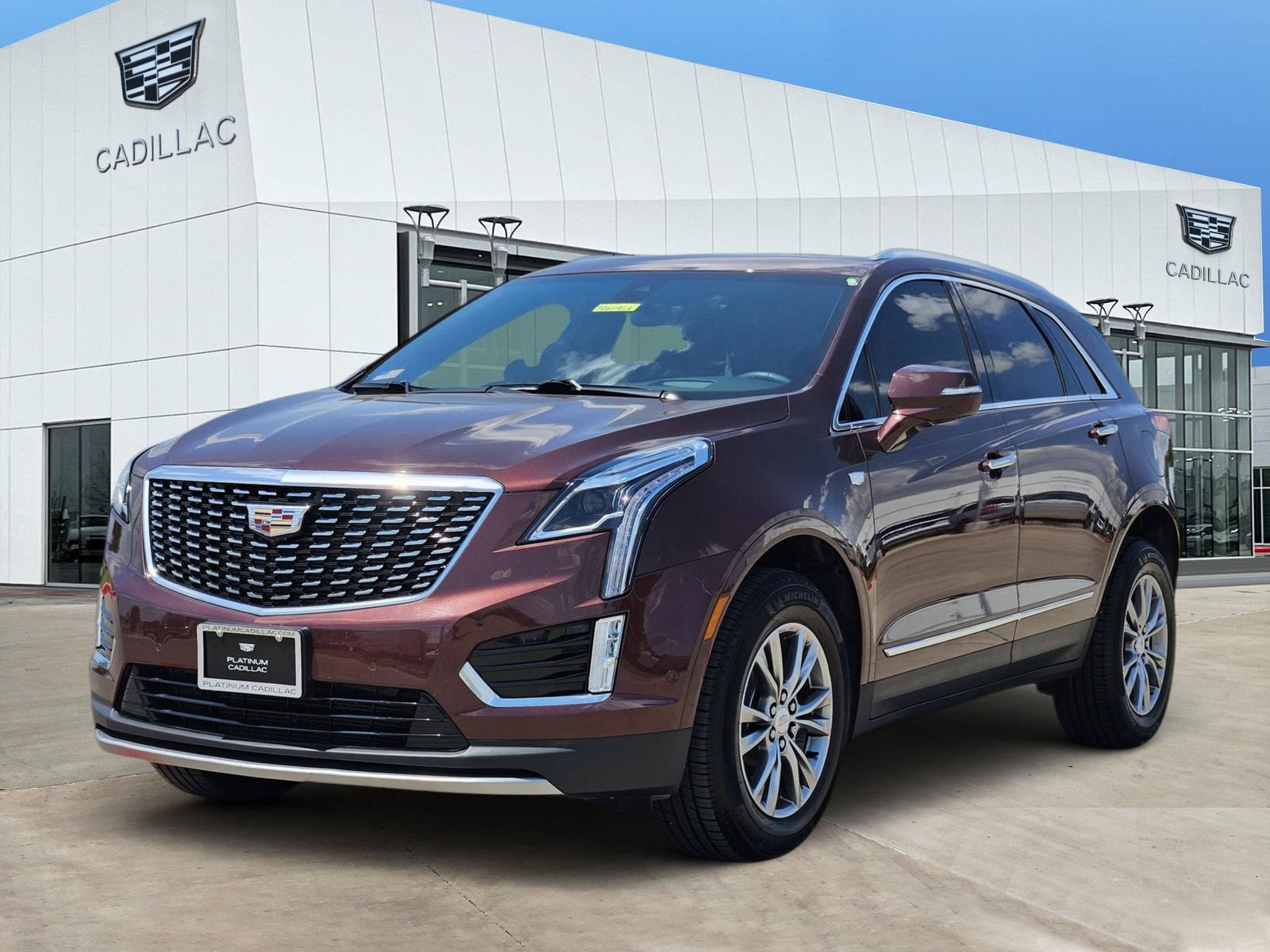 2022 Cadillac XT5 FWD Premium Luxury