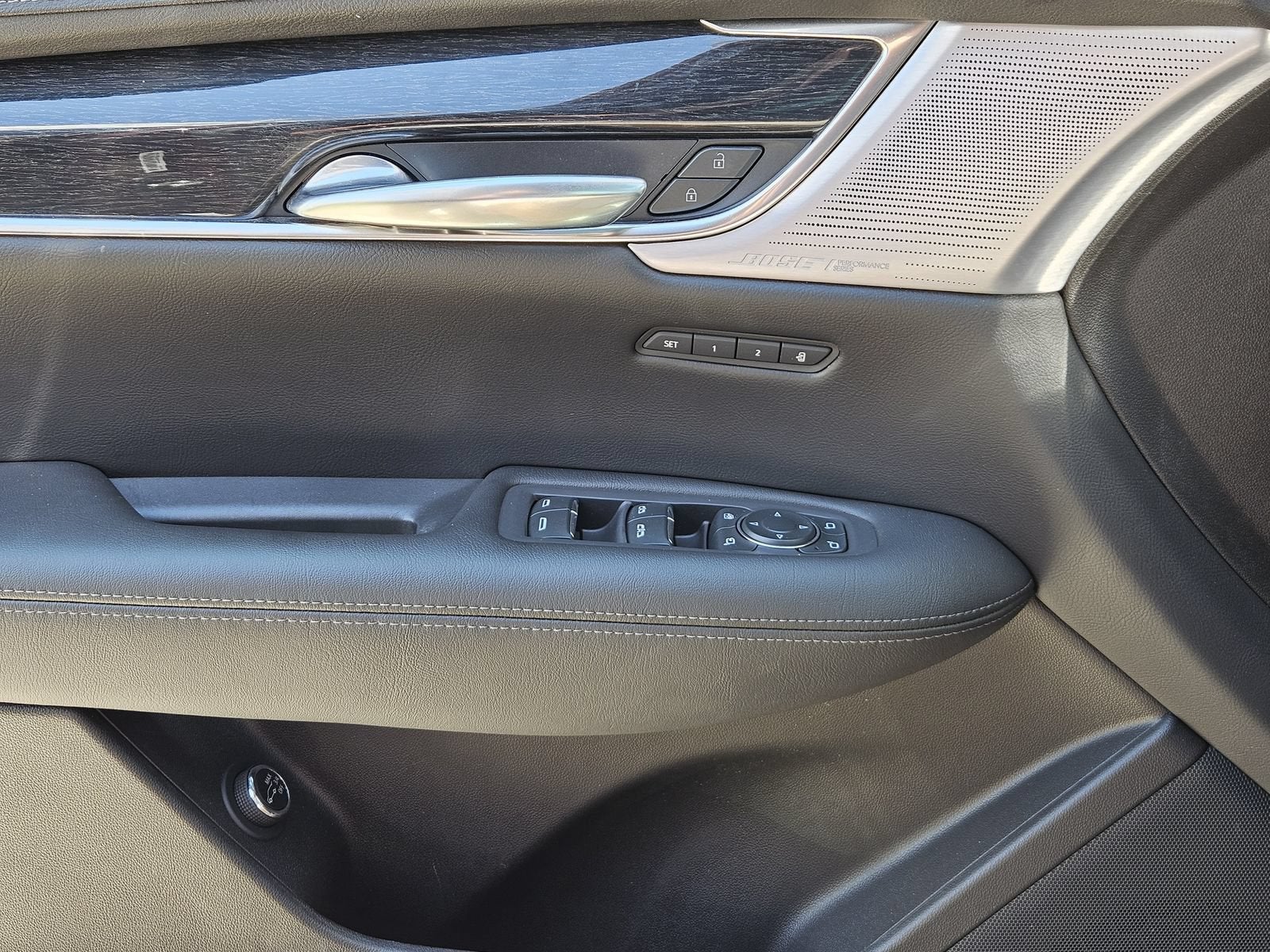 2022 Cadillac XT5 FWD Premium Luxury