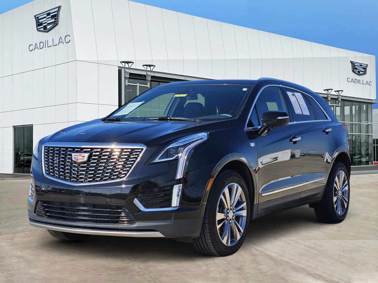 2025 Cadillac XT5 Premium Luxury