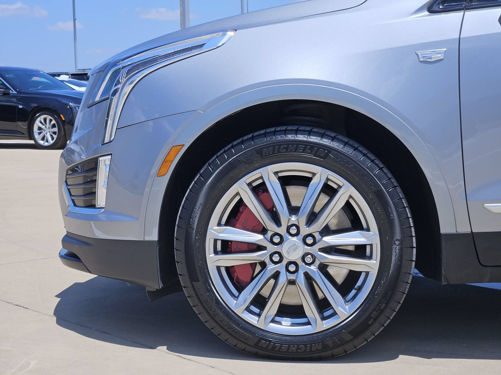 2025 Cadillac XT5 Sport