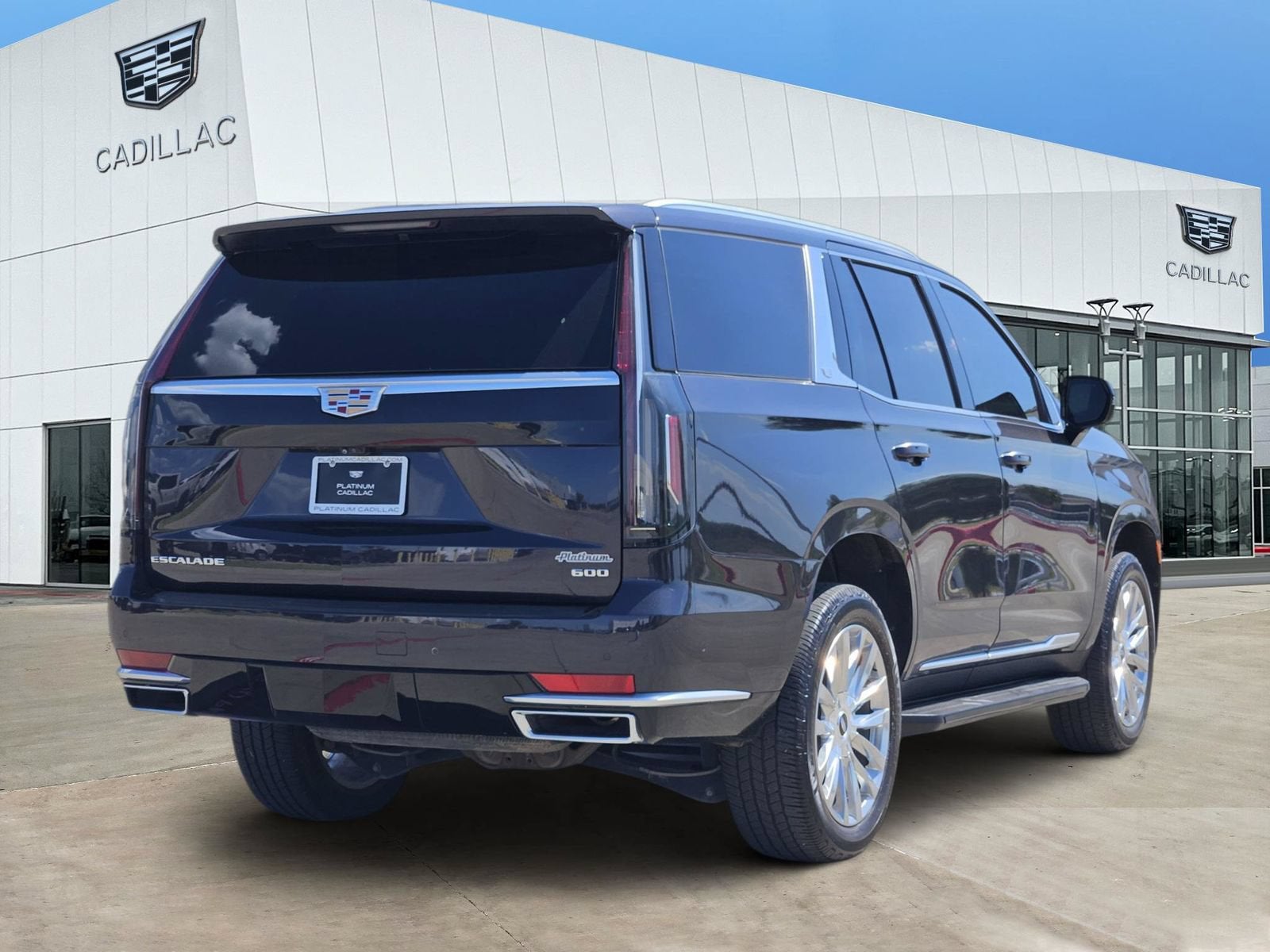 2023 Cadillac Escalade Premium Luxury