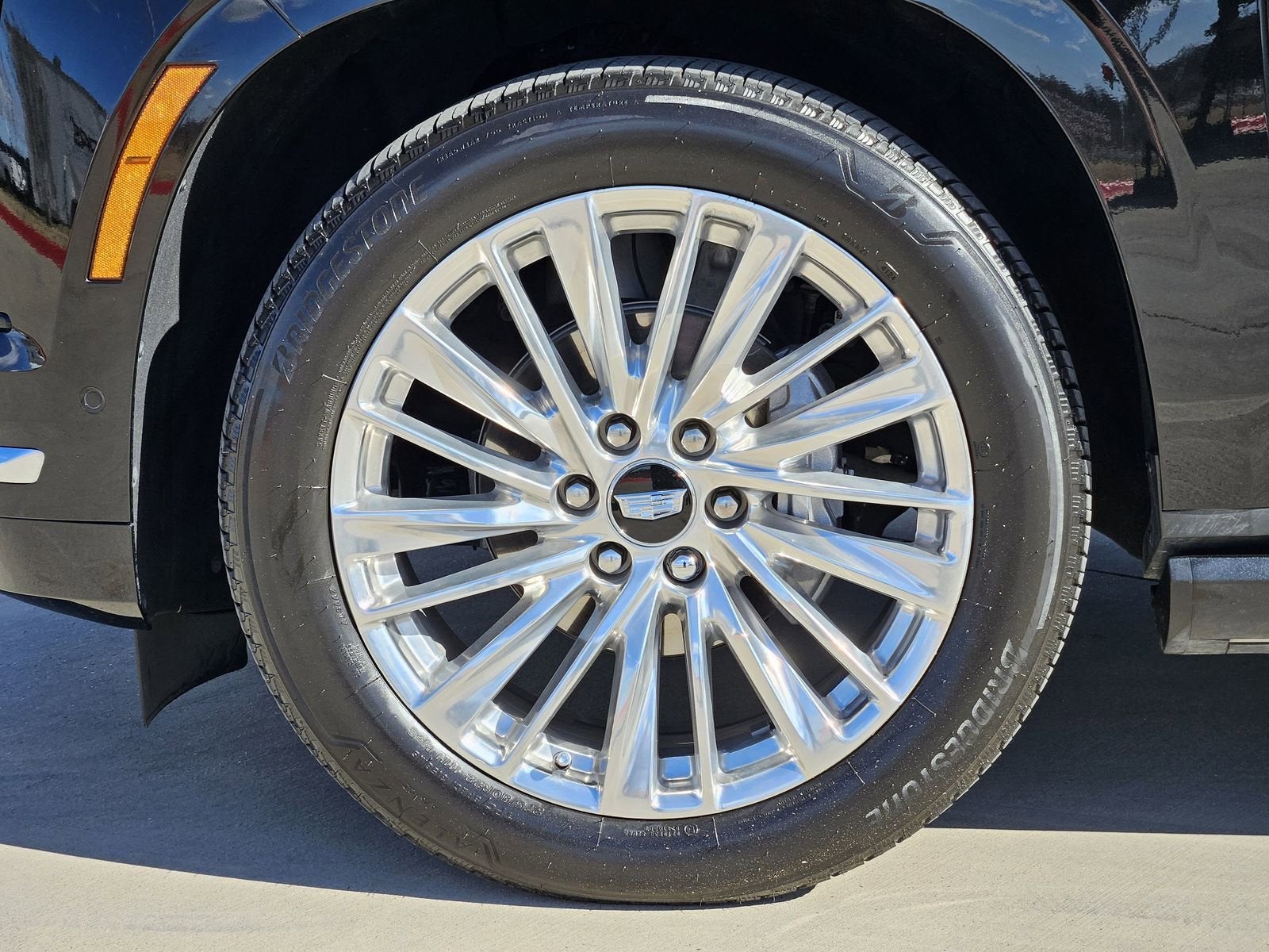 2025 Cadillac Escalade Premium Luxury