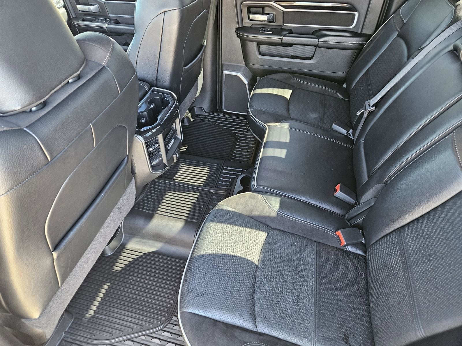 2021 RAM 2500 Laramie Crew Cab 4x4 6'4" Box