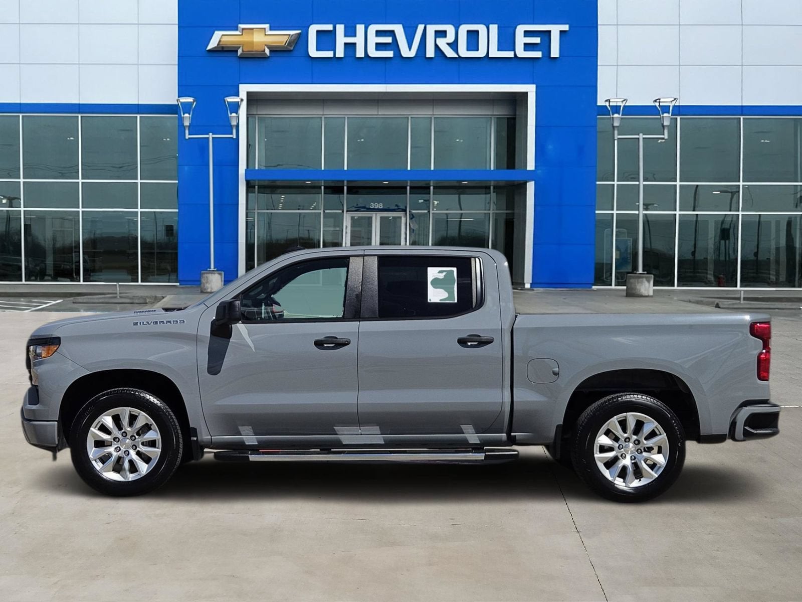 2024 Chevrolet Silverado 1500 Custom