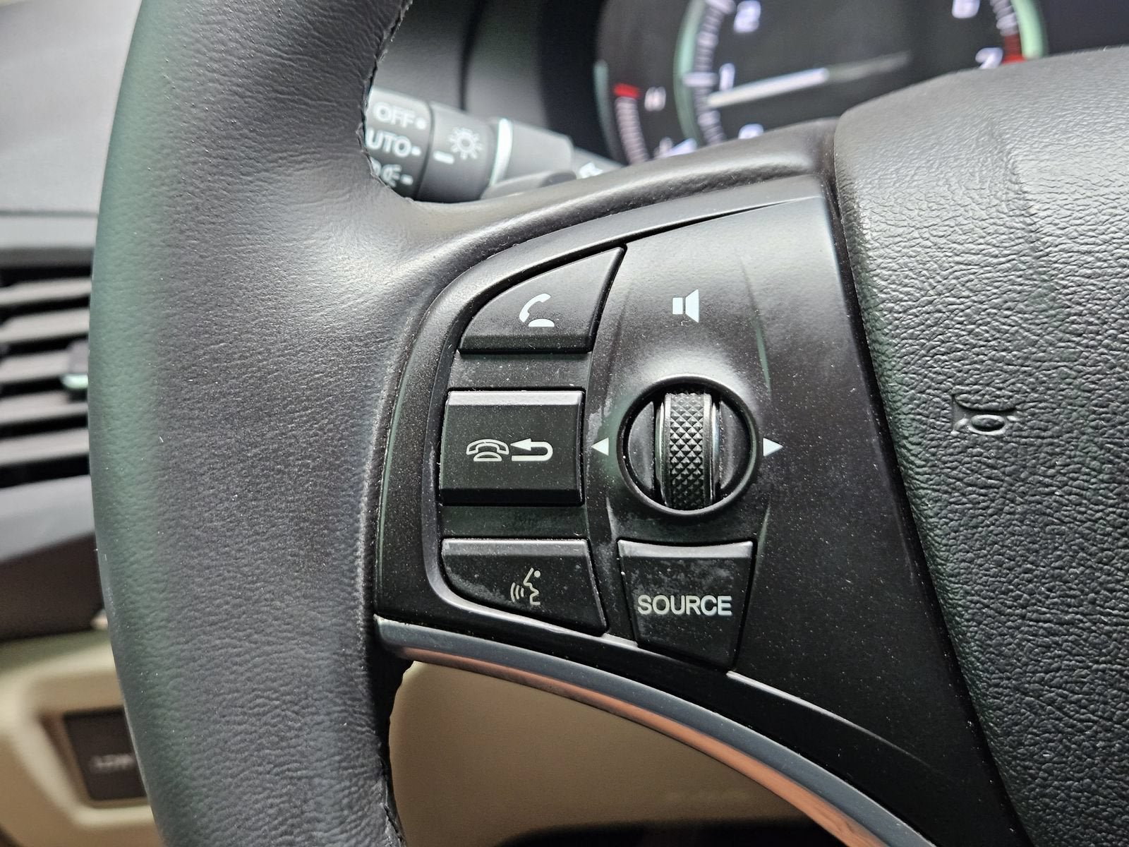 2014 Acura MDX Technology Package