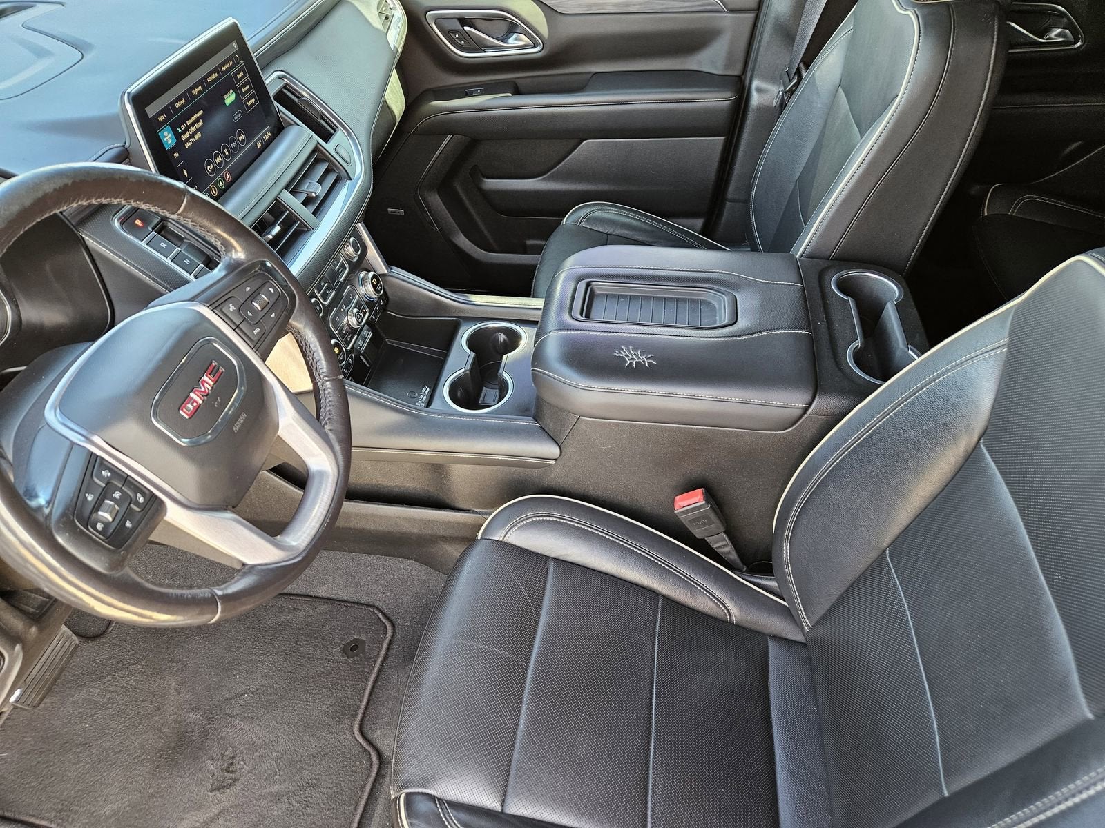 2021 GMC Yukon XL SLT