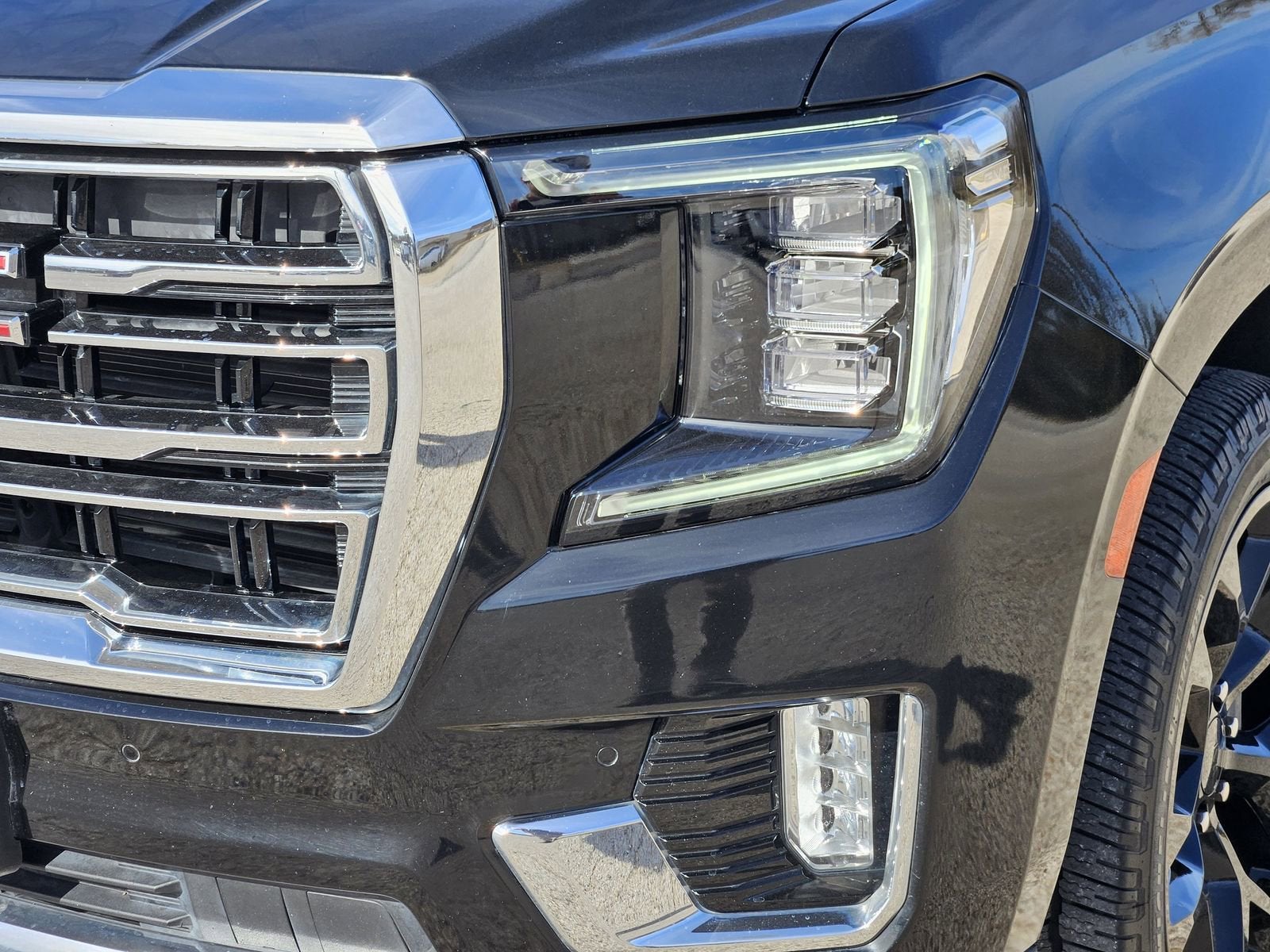 2021 GMC Yukon XL SLT