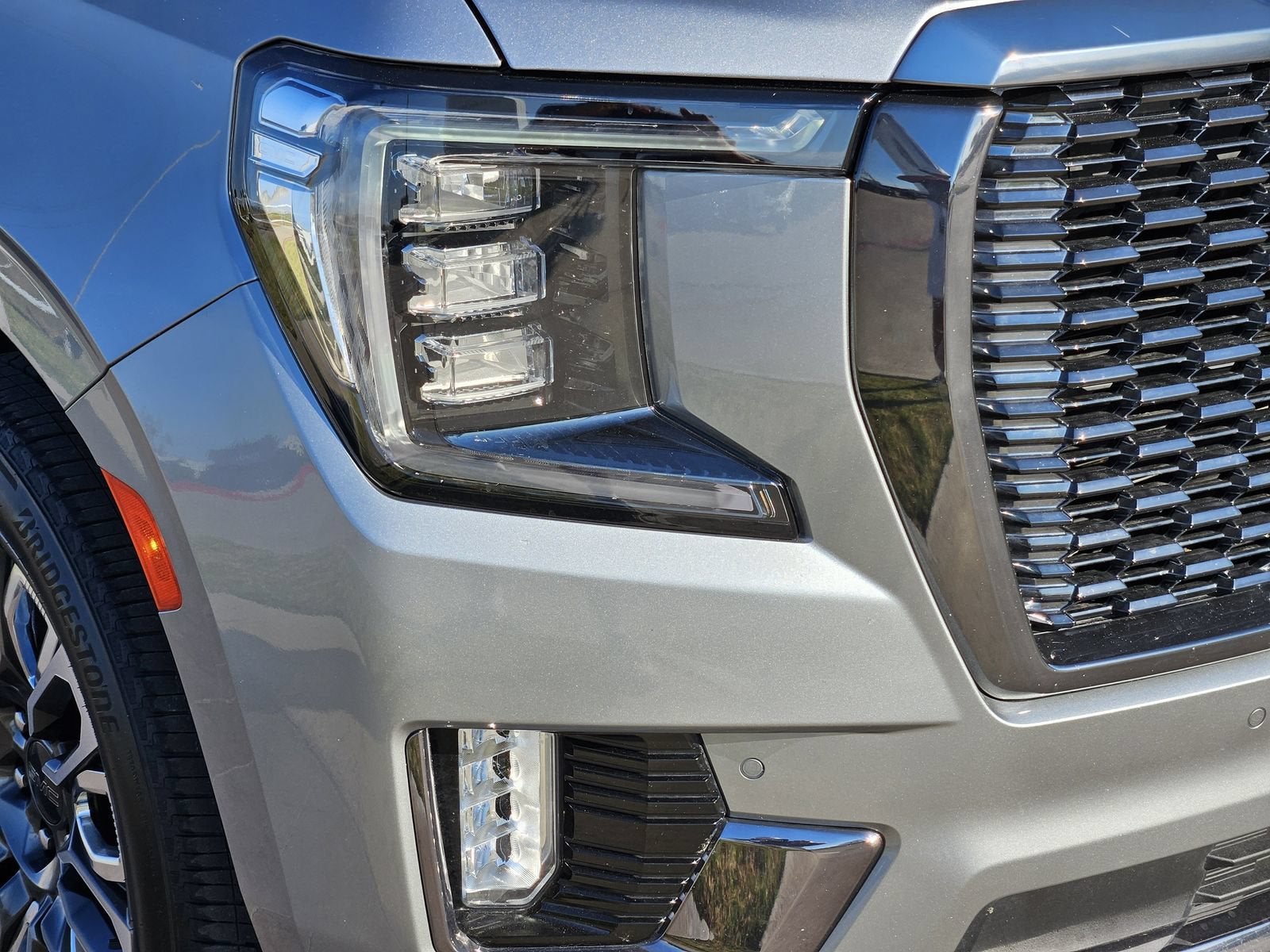 2024 GMC Yukon Denali Ultimate