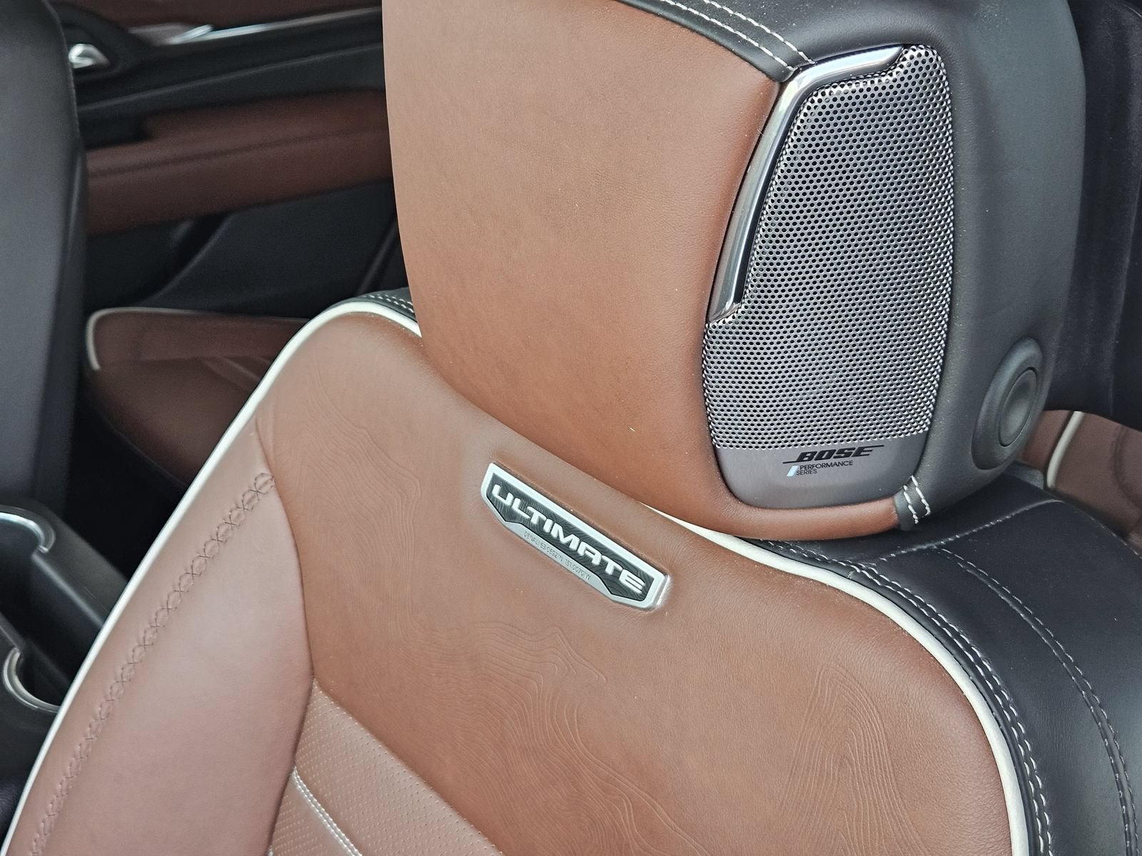 2024 GMC Yukon Denali Ultimate