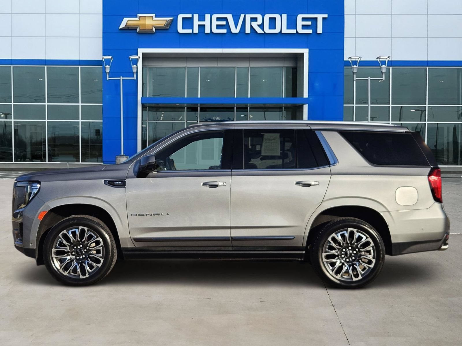 2024 GMC Yukon Denali Ultimate