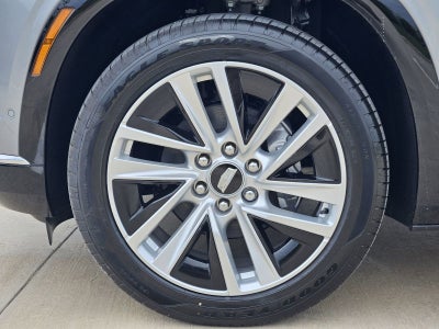 2026 Cadillac VISTIQ Luxury