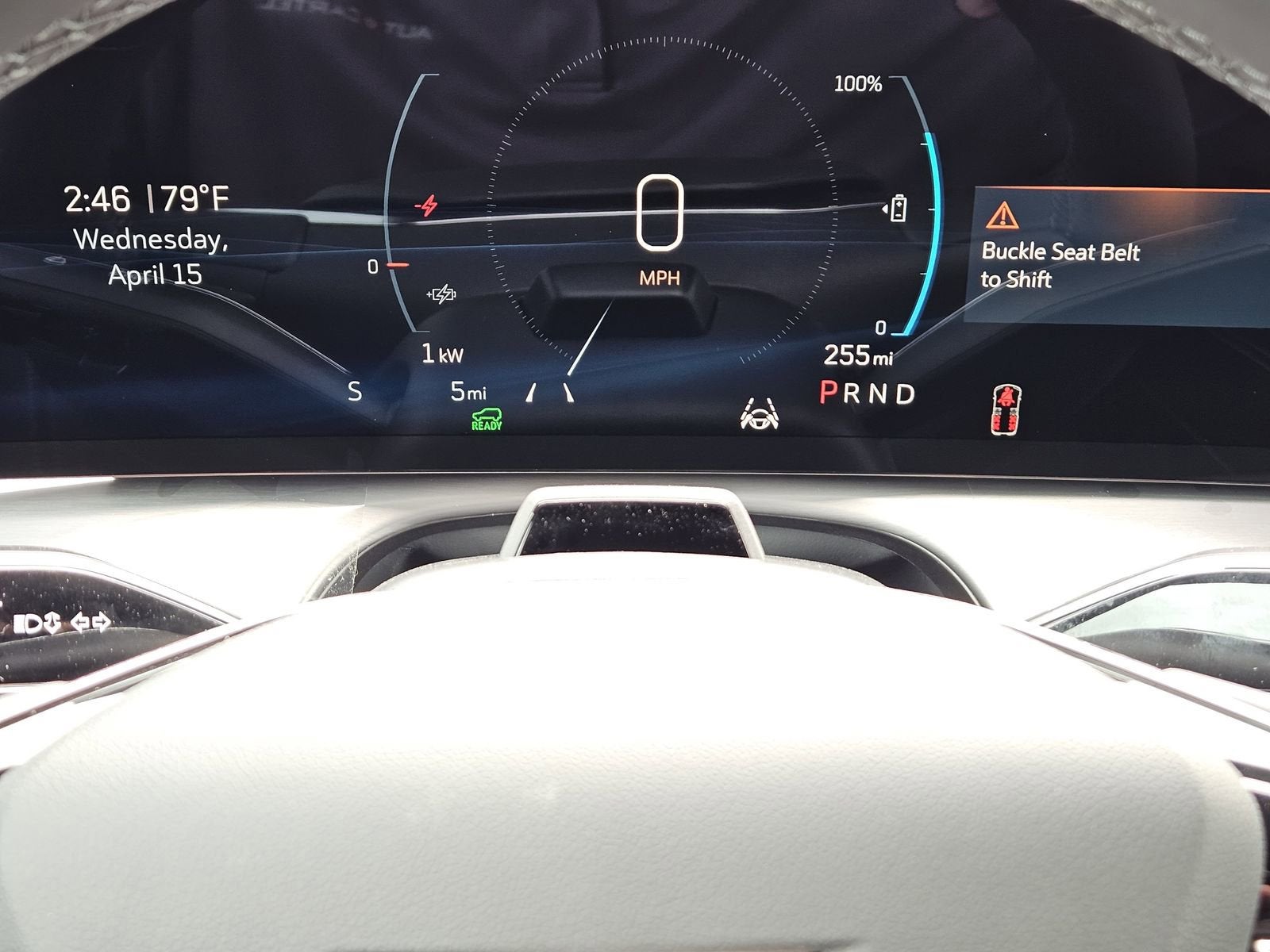 2026 Cadillac VISTIQ Luxury