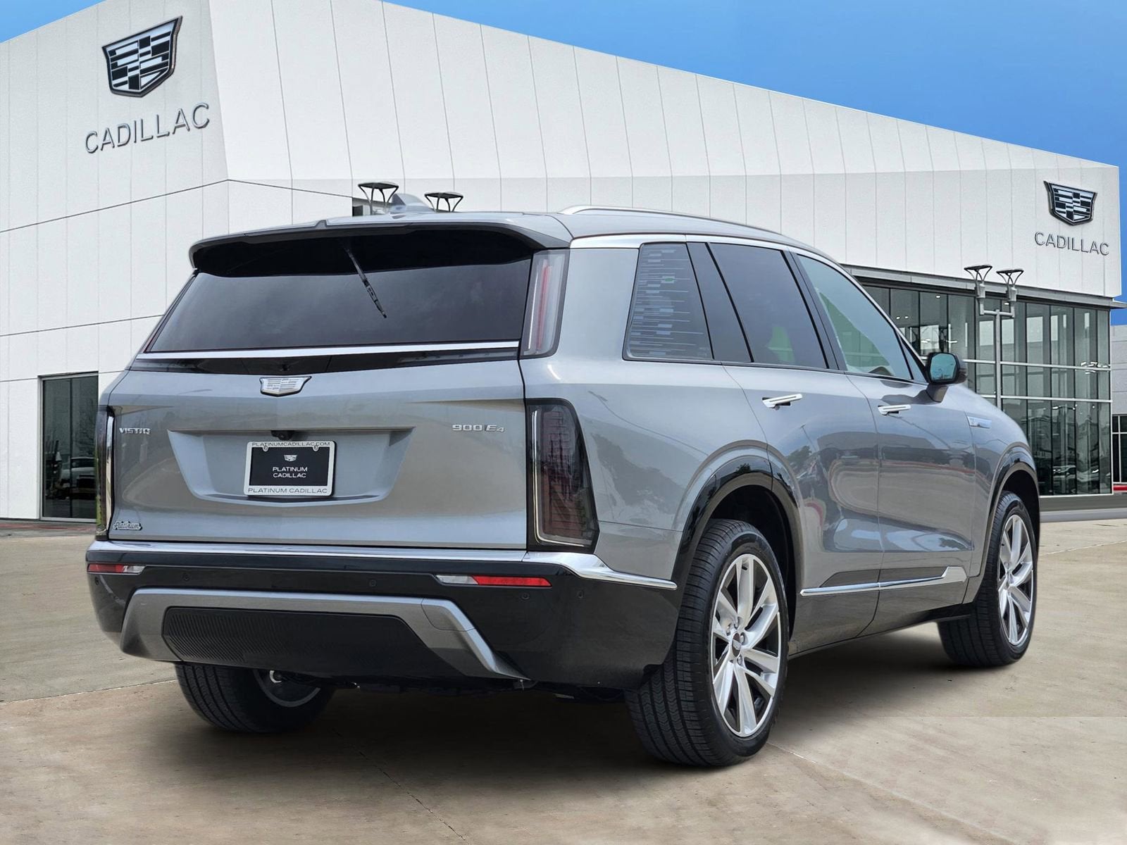 2026 Cadillac VISTIQ Luxury