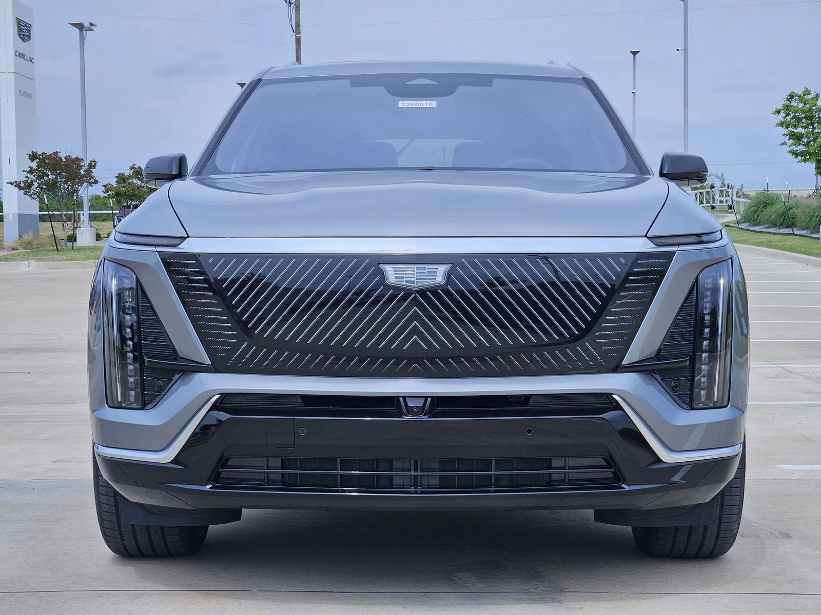 2026 Cadillac VISTIQ Luxury