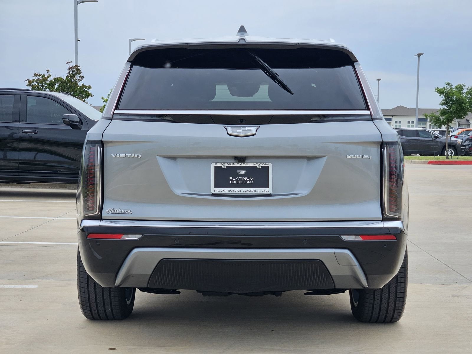 2026 Cadillac VISTIQ Luxury