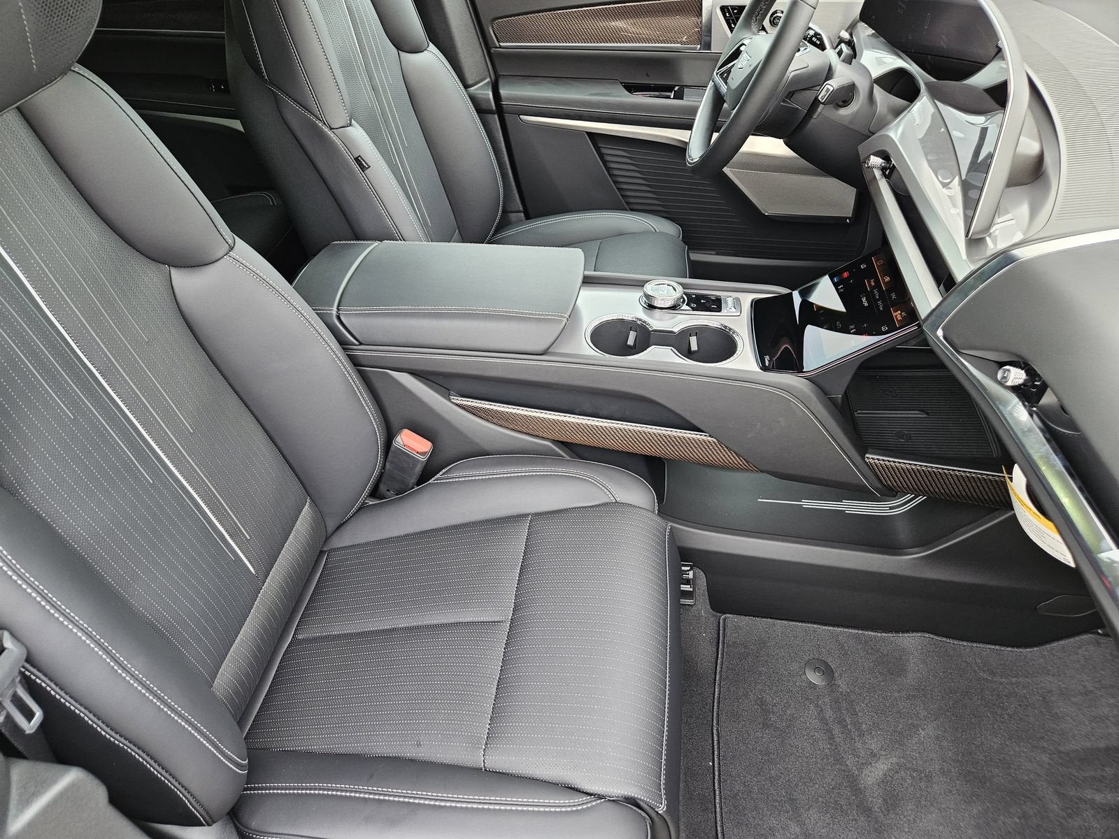 2027 Cadillac VISTIQ Sport