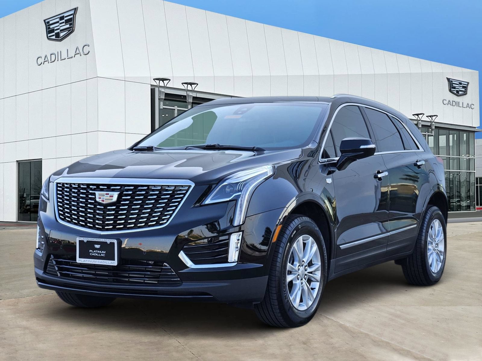 2026 Cadillac XT5 Luxury