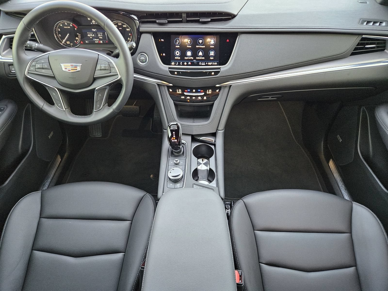 2026 Cadillac XT5 Luxury