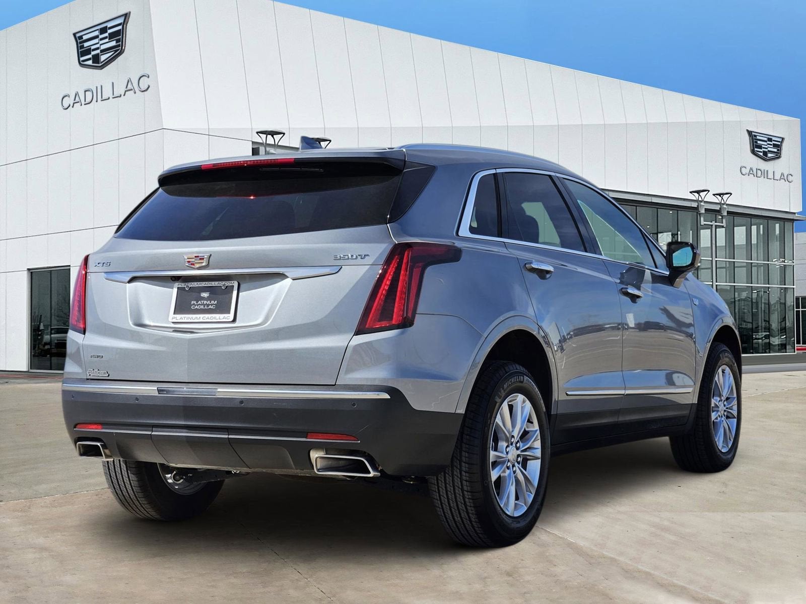 2026 Cadillac XT5 Luxury