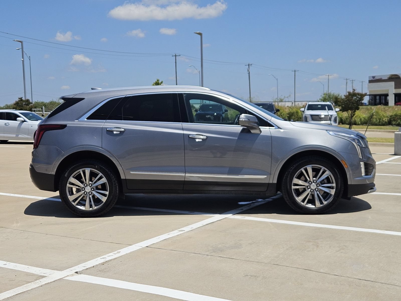 2022 Cadillac XT5 Premium Luxury