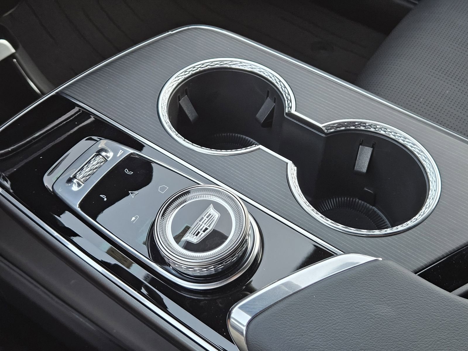 2026 Cadillac LYRIQ Premium Sport