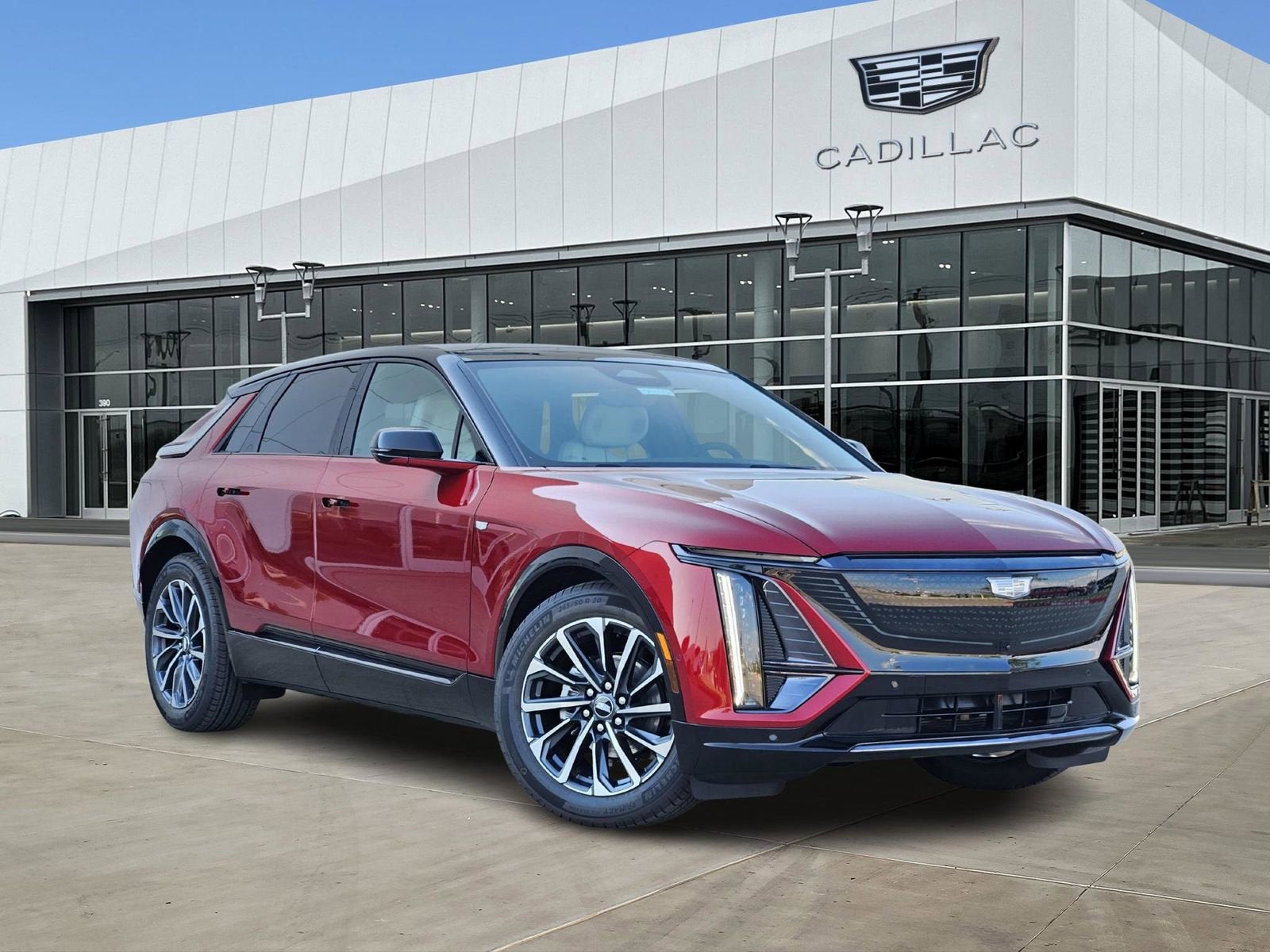 2025 Cadillac LYRIQ Sport 2