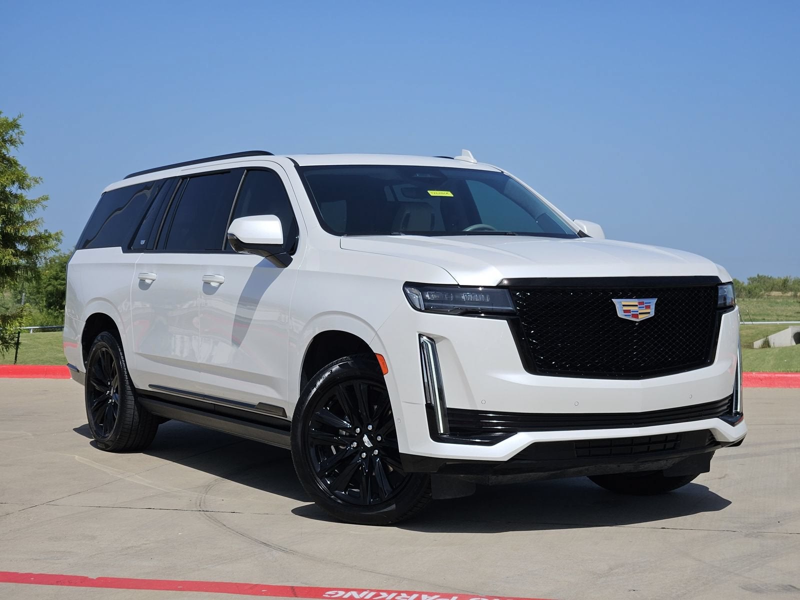 2023 Cadillac Escalade ESV Sport Platinum