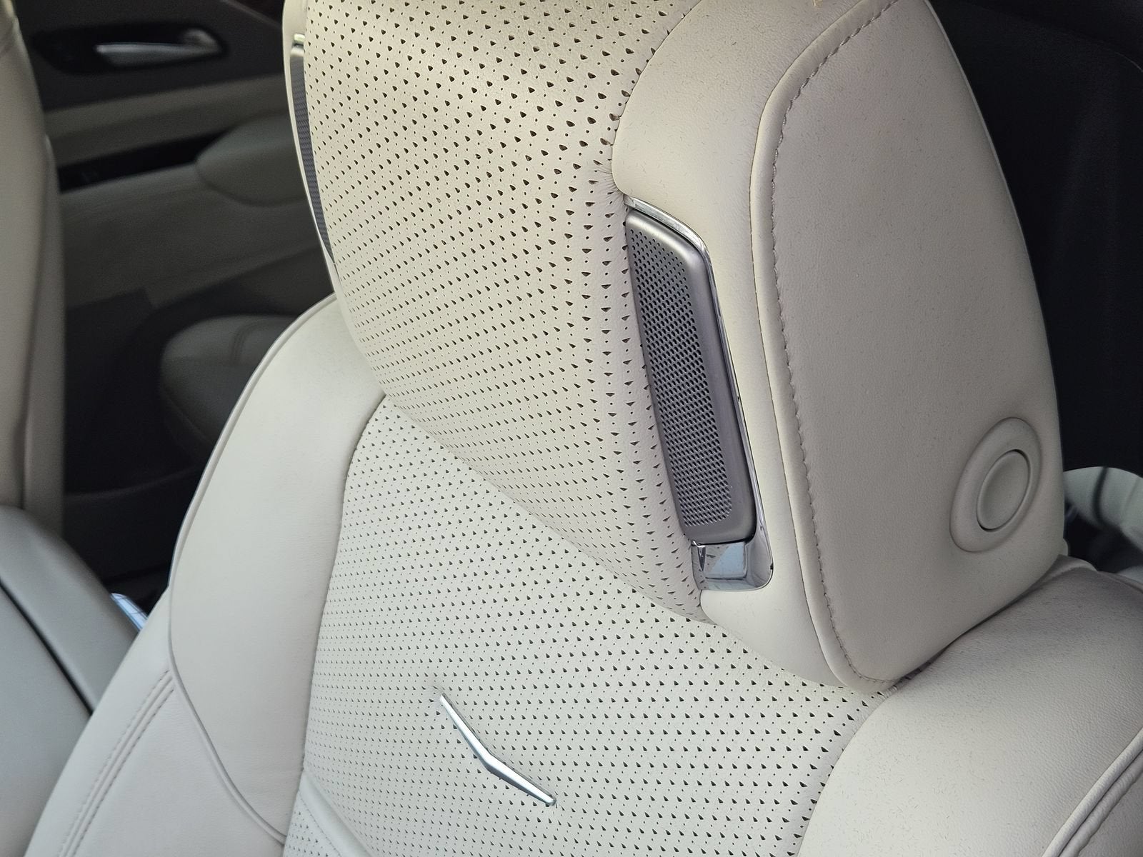 2023 Cadillac Escalade ESV Sport Platinum